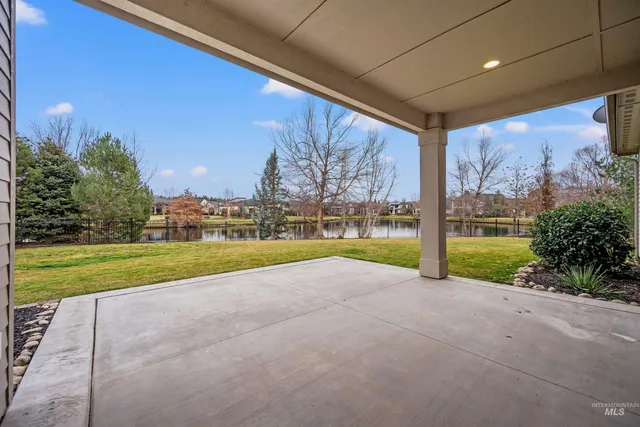 $1,400,000 | 3022 South Creek Pointe Lane, Eagle, ID 83616