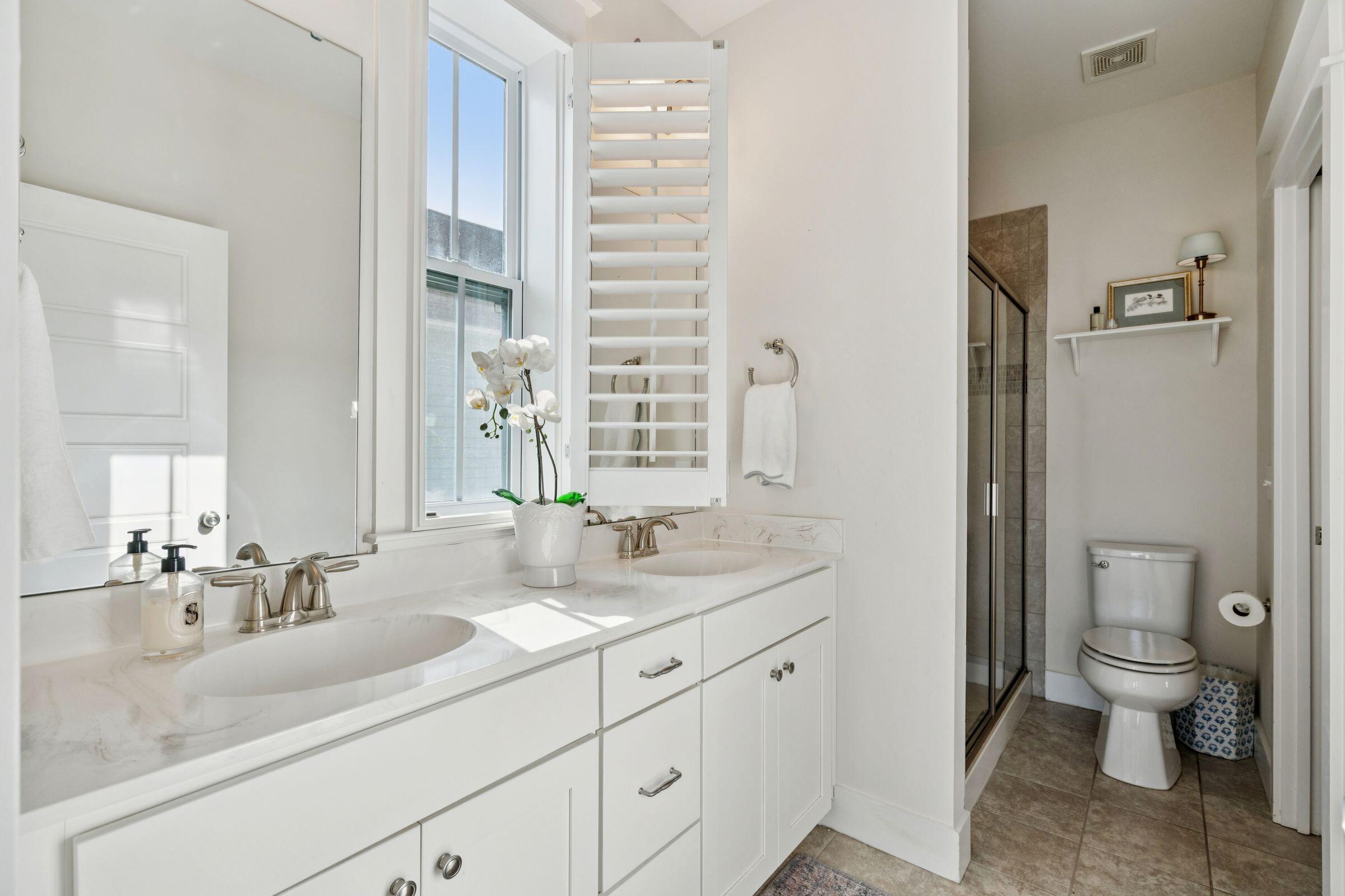 1580 Cranes Nest Road Mount Pleasant, SC 29466 - Photo 25 of 36 1580 second bath