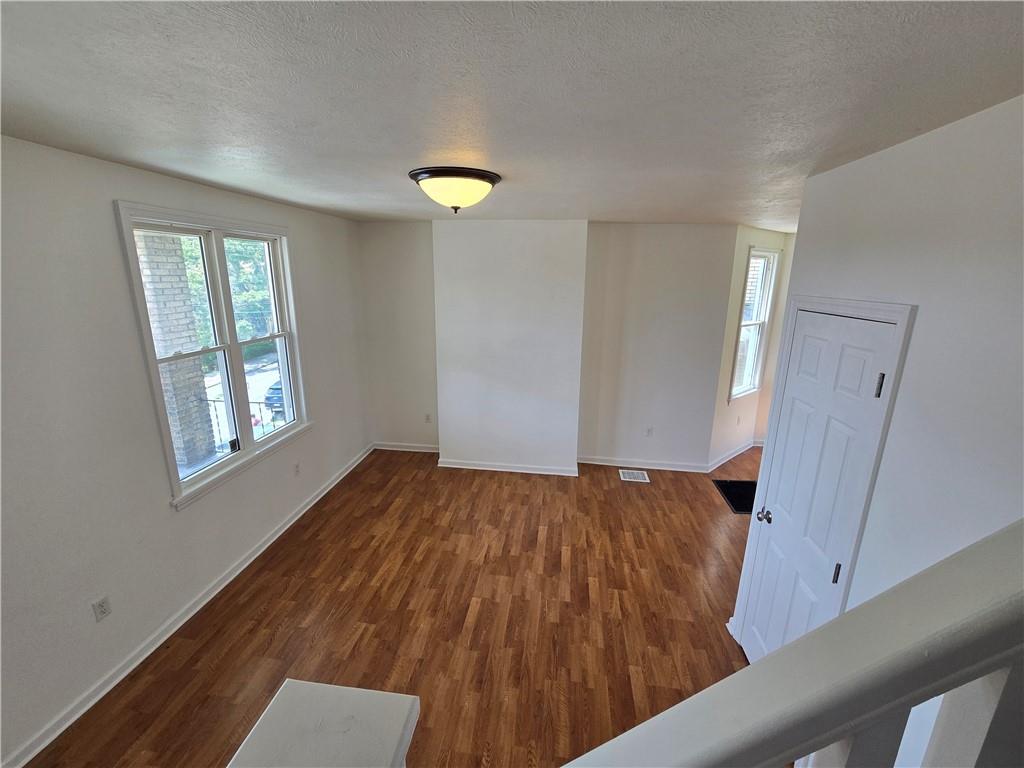1602 Fallowfield Avenue Pittsburgh, PA 15216 - Photo 32 of 37