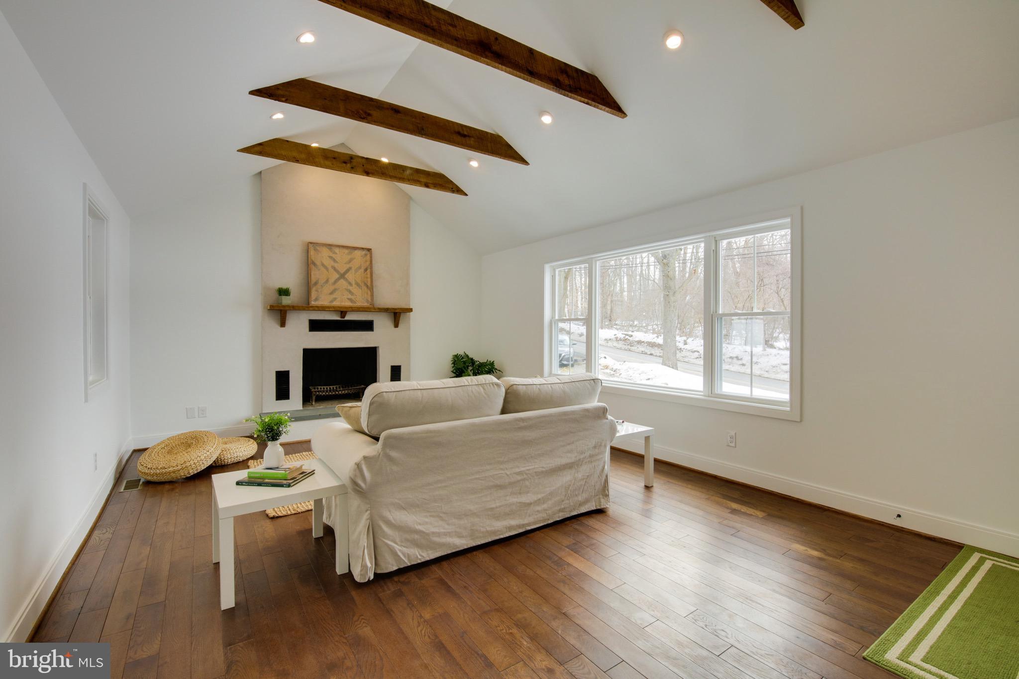 3747 Bay Road Street, MD 21154 - Photo 7 of 36 Gallery Image 7