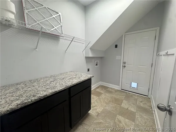 $2,400 | 1544 Vandenberg Drive, Fayetteville, NC 28312