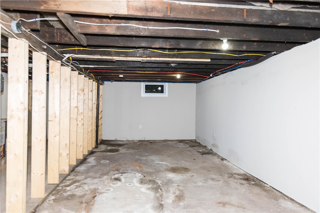 18 Knowles Street Pawtucket, RI 02860 - Photo 24 of 33 Gallery Image 24