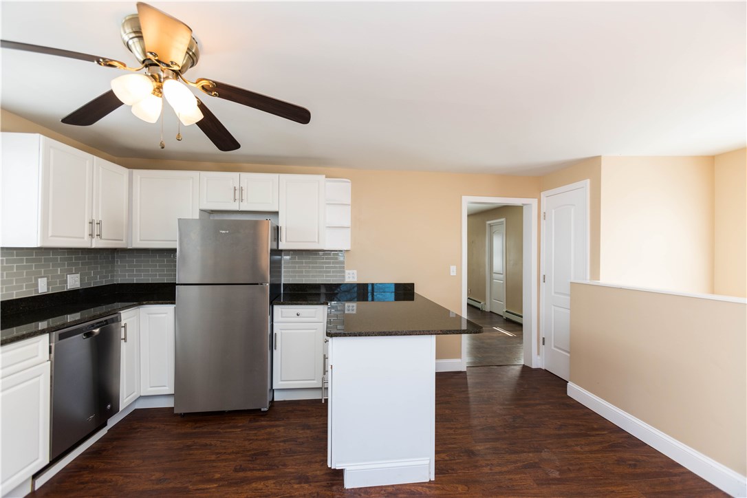 18 Knowles Street Pawtucket, RI 02860 - Photo 5 of 33 Gallery Image 5