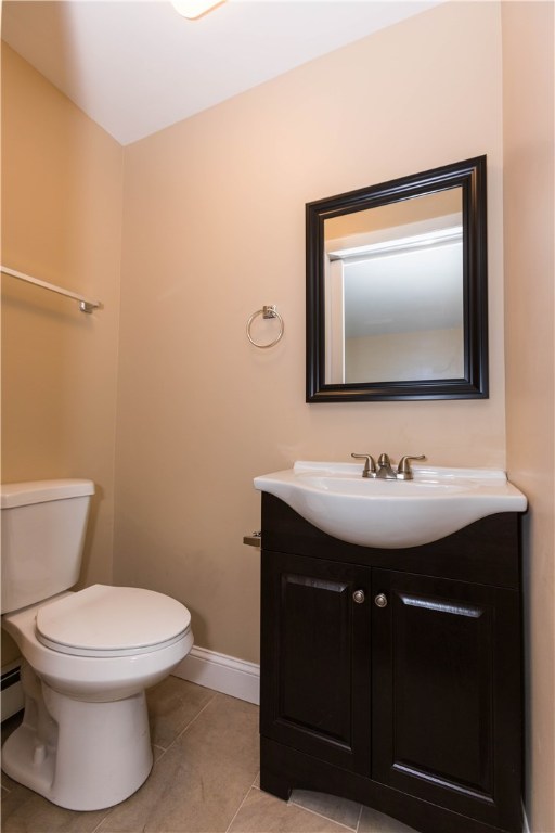 18 Knowles Street Pawtucket, RI 02860 - Photo 10 of 33 Gallery Image 10