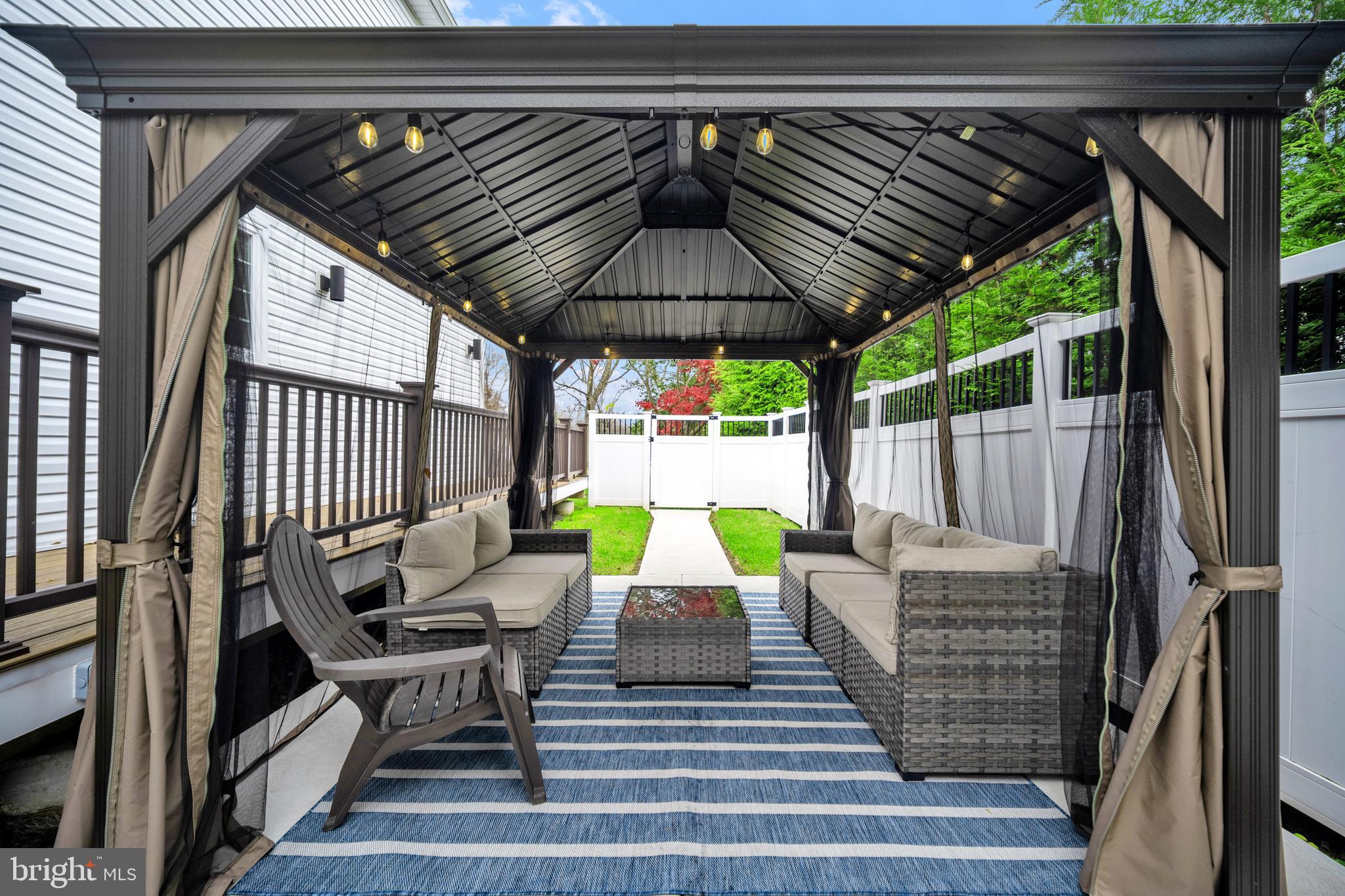 1066 Bristol Road Southampton, PA 18966 - Photo 4 of 37