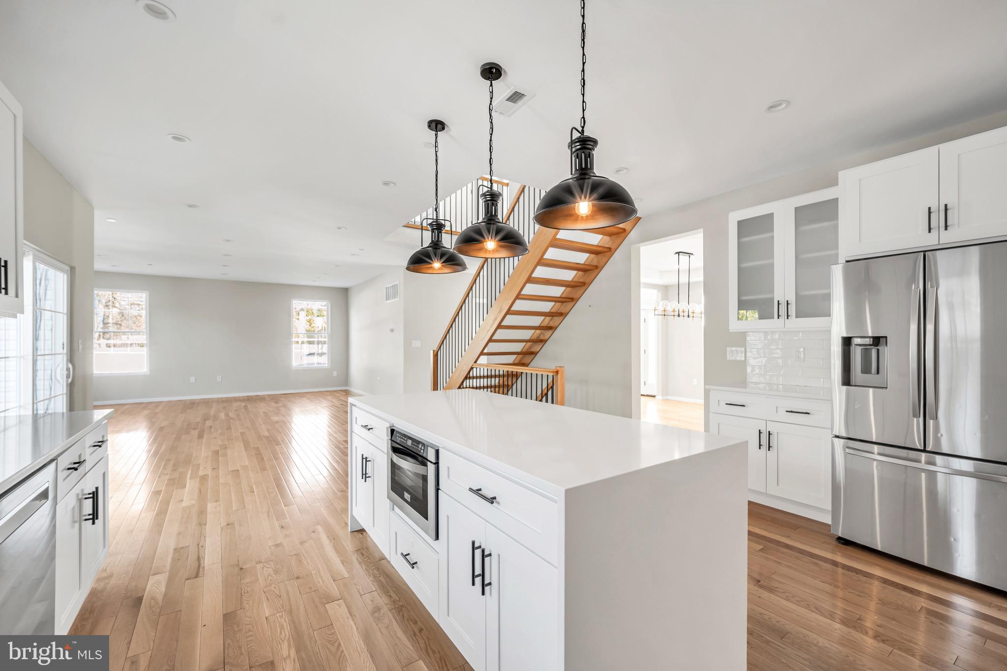 1066 Bristol Road Southampton, PA 18966 - Photo 8 of 37