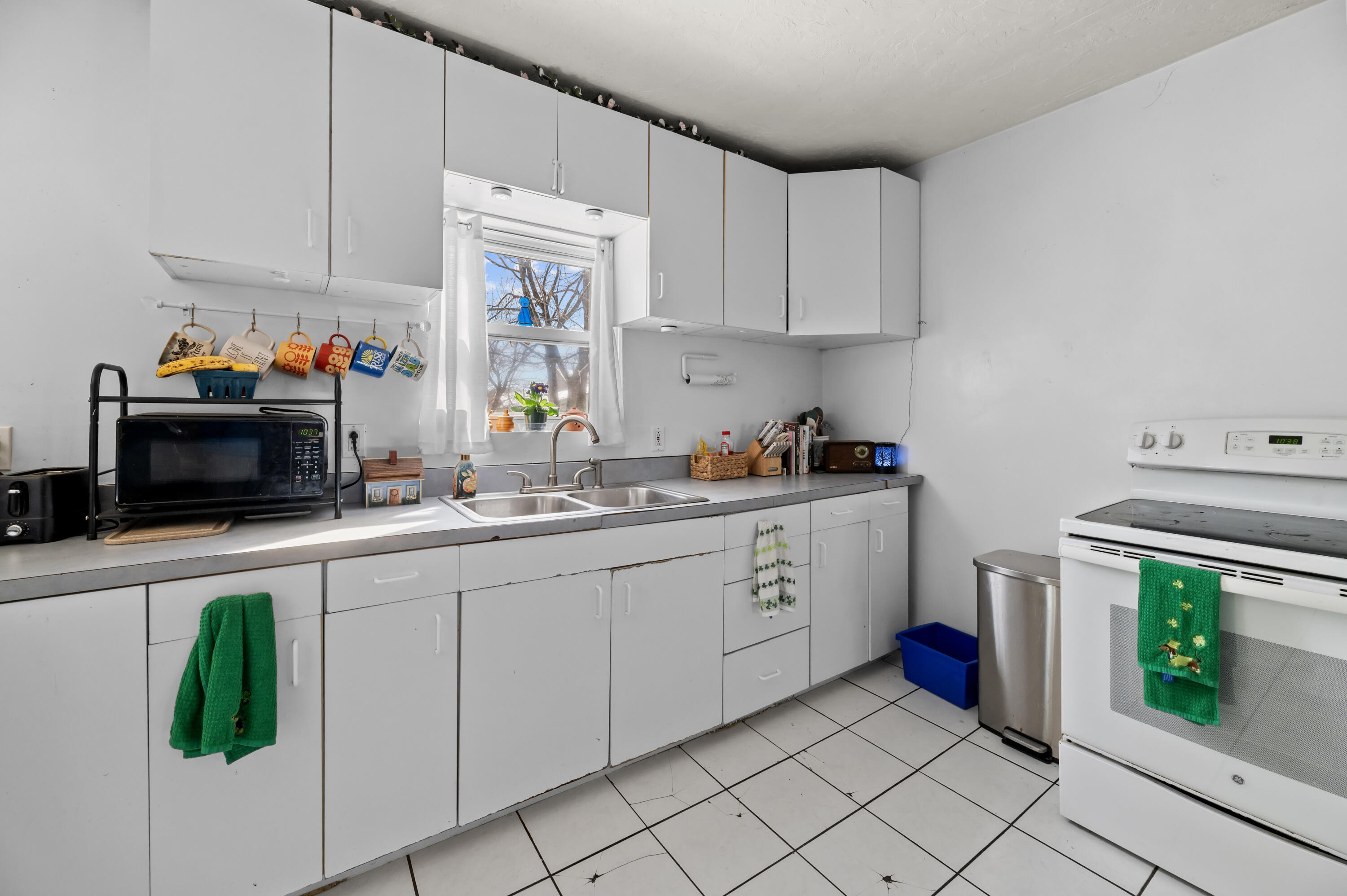 1 Union Place Waterville, ME 04901 - Photo 3 of 23 DSC_5365