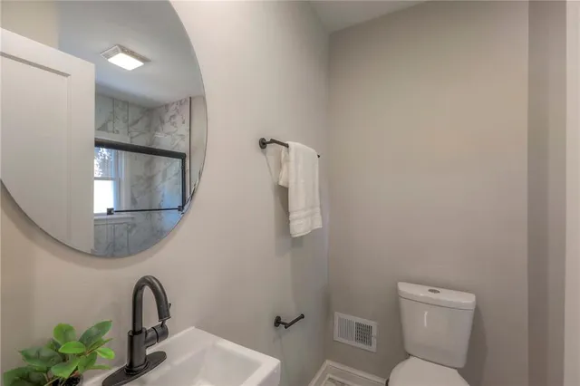 $535,000 | 6709 Cherry Street, Kansas City, MO 64131