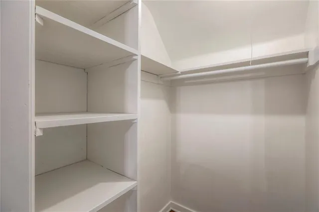 $535,000 | 6709 Cherry Street, Kansas City, MO 64131