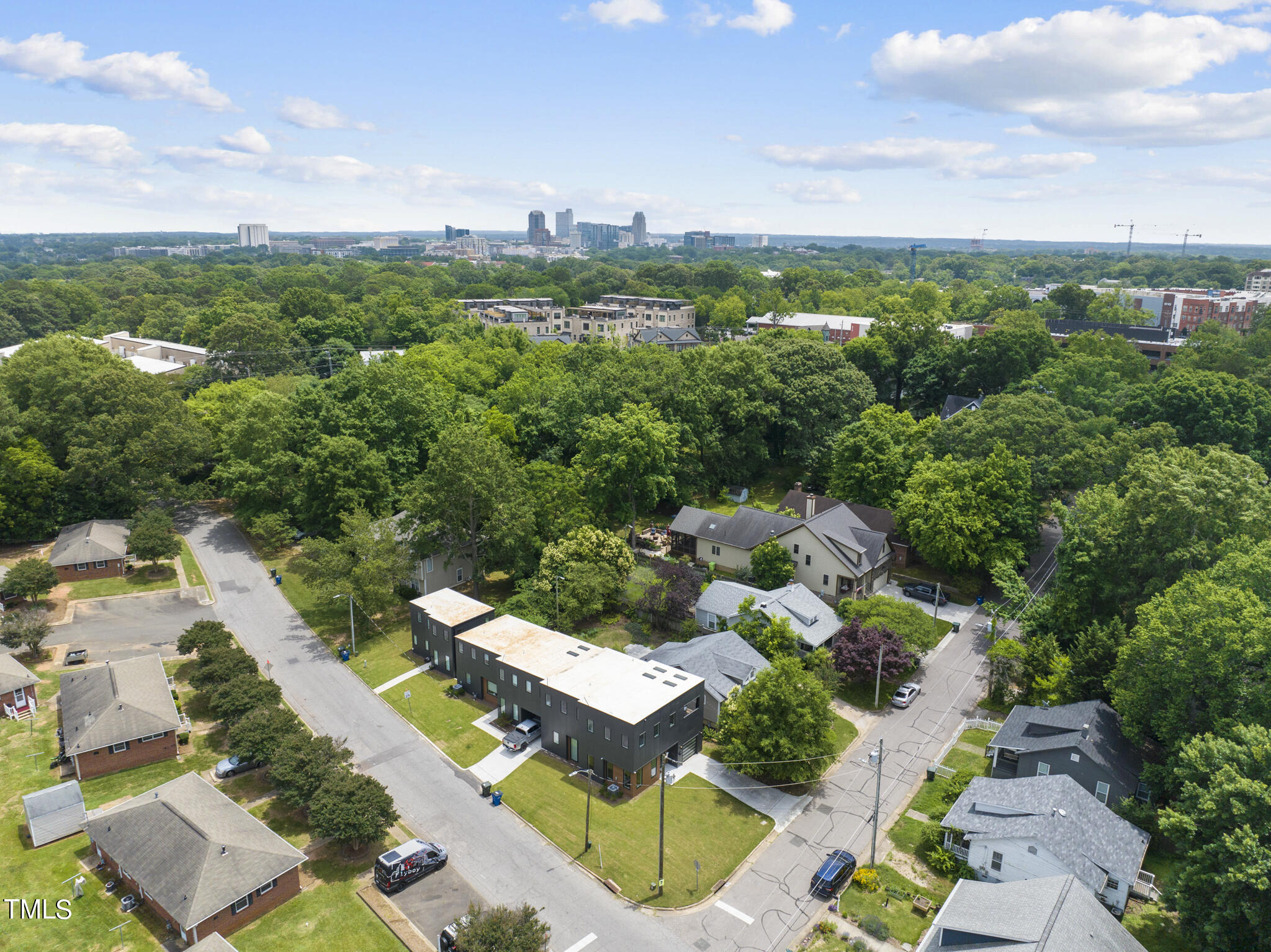 1012 Parker Street Raleigh, NC 27607 - Photo 35 of 39 a view of a city