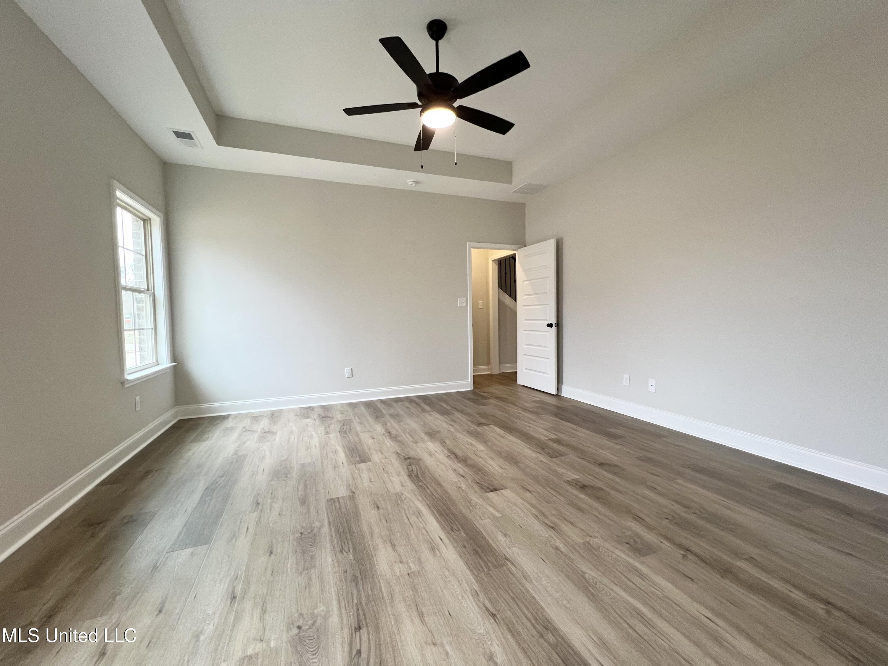 2466 Scott Mdws Lane Hernando, MS 38632 - Photo 16 of 25 IMG_5654