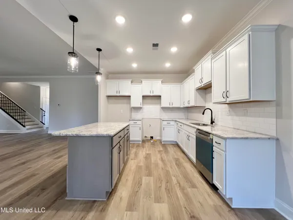 $419,900 | 2466 Scott Mdws Lane, Hernando, MS 38632