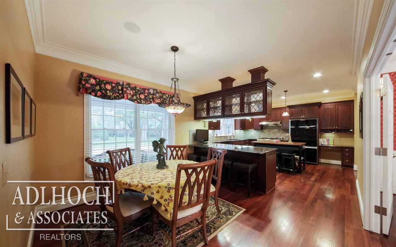 920 Shoreham Road Grosse Pointe Woods, MI 48236 - Photo 7 of 39