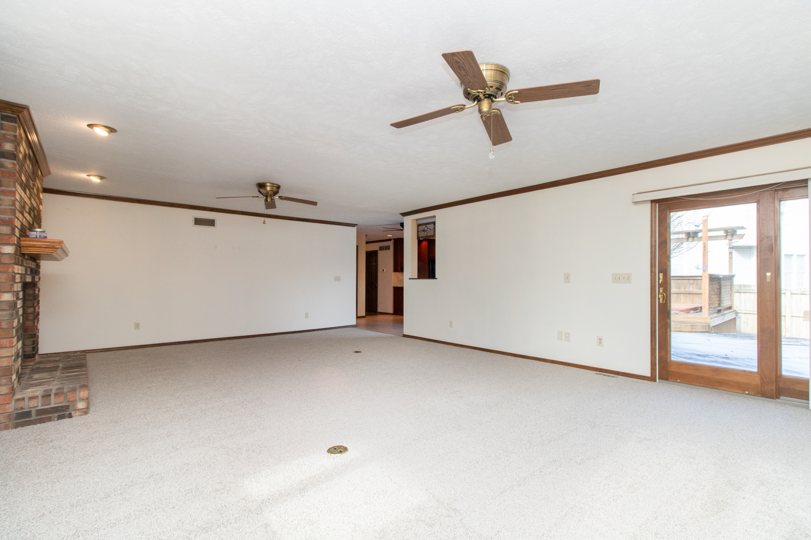 2507 Park Ridge Road Bloomington, IL 61704 - Photo 11 of 41 Gallery Image 11