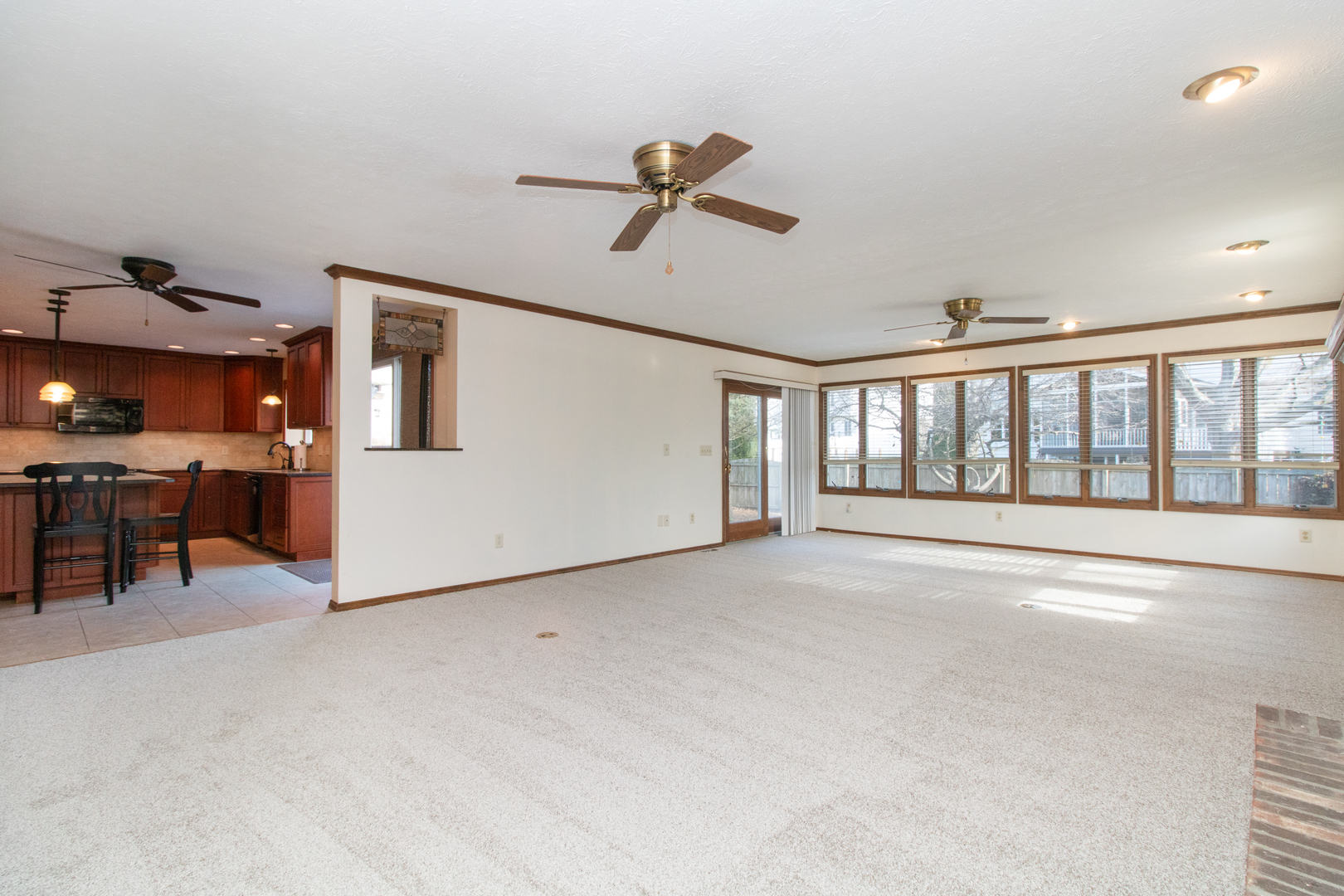 2507 Park Ridge Road Bloomington, IL 61704 - Photo 12 of 41 Gallery Image 12