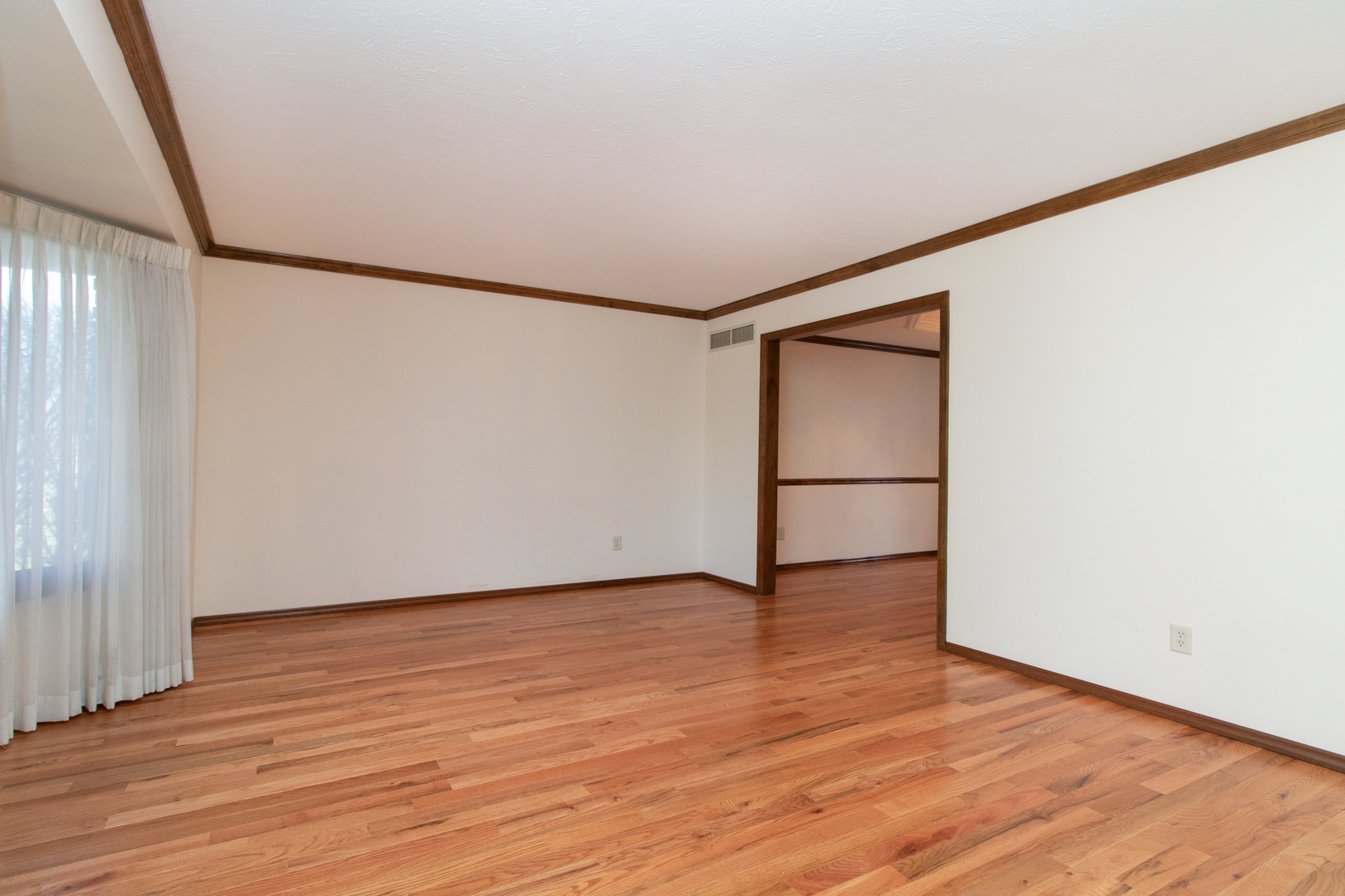 2507 Park Ridge Road Bloomington, IL 61704 - Photo 16 of 41 Gallery Image 16