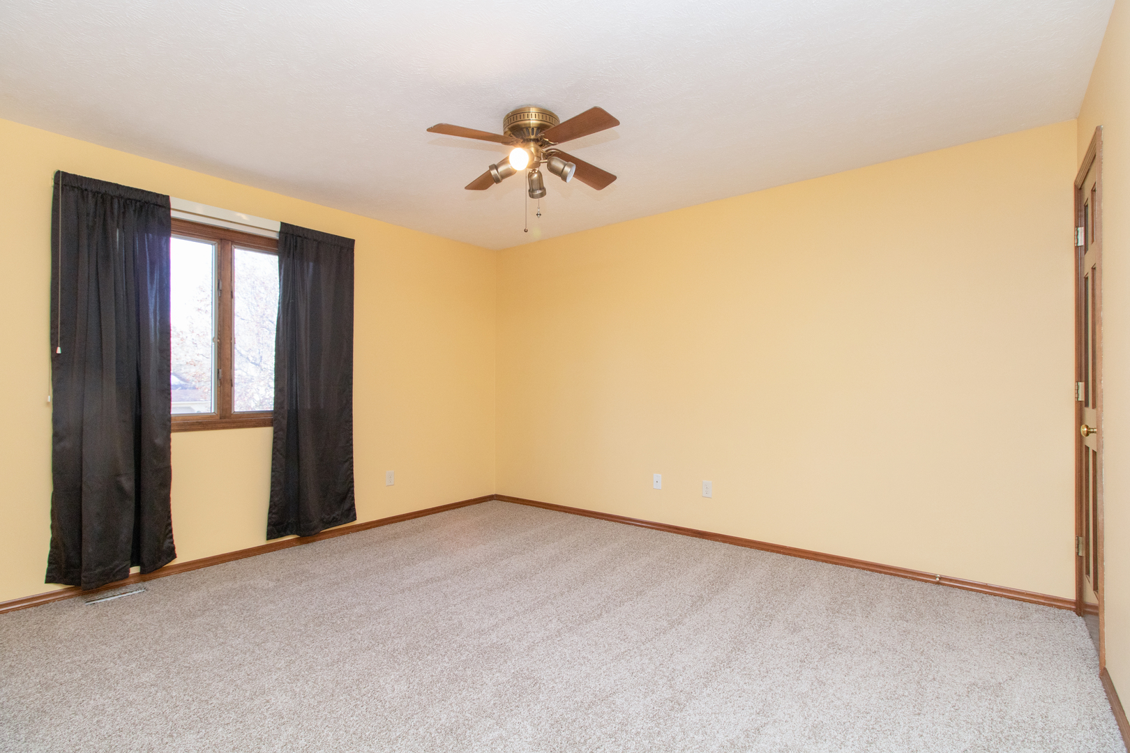 2507 Park Ridge Road Bloomington, IL 61704 - Photo 29 of 41 Gallery Image 29