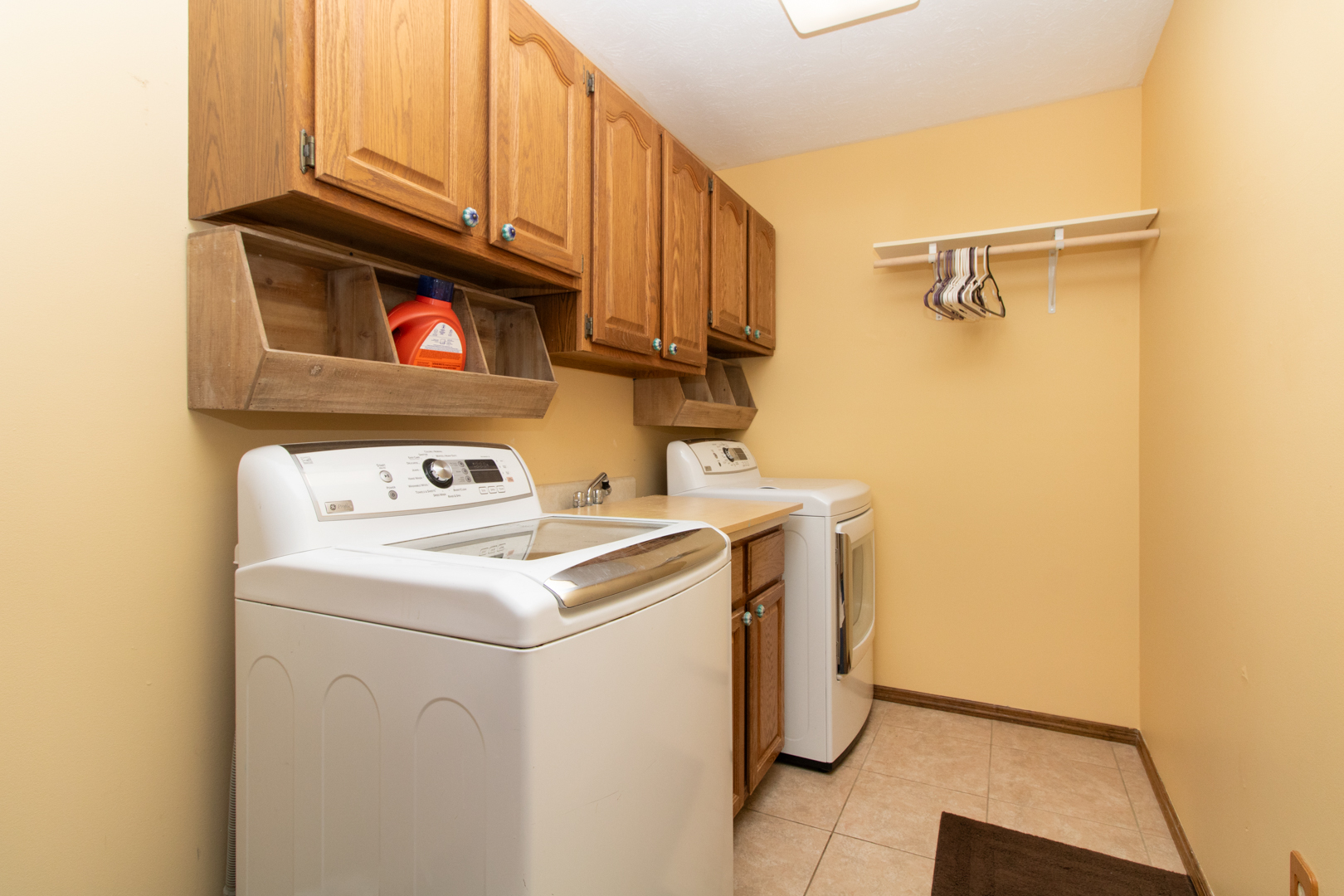 2507 Park Ridge Road Bloomington, IL 61704 - Photo 7 of 41 Gallery Image 7