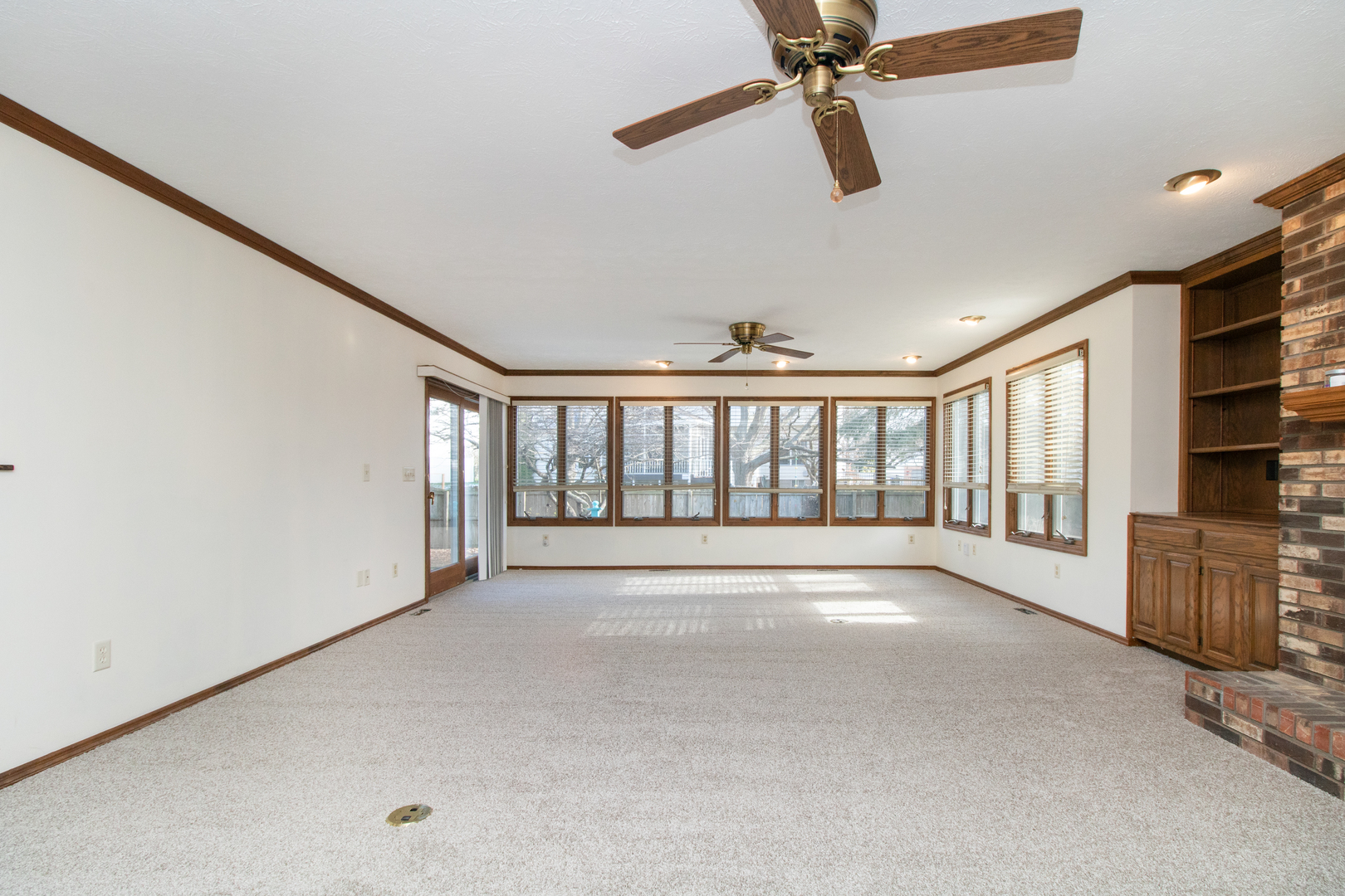 2507 Park Ridge Road Bloomington, IL 61704 - Photo 10 of 41 Gallery Image 10