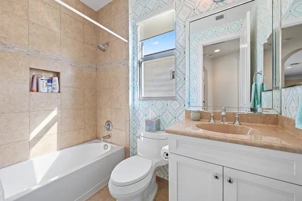 $2,995,000 | 1727 W. Hemingway Drive, Juno Beach, FL 33408
