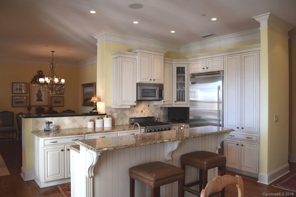 2823 Providence Road, Unit 251 Charlotte, NC 28211 - Photo 17 of 35 Gallery Image 17