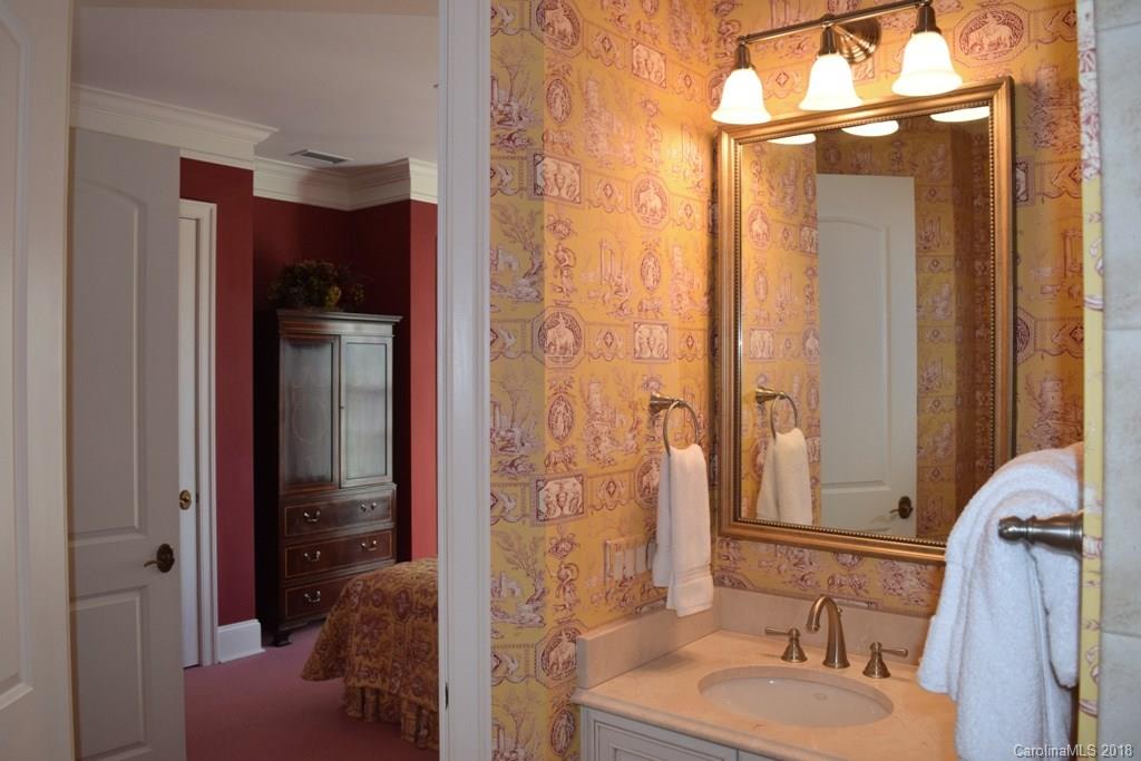 2823 Providence Road, Unit 251 Charlotte, NC 28211 - Photo 30 of 35 Gallery Image 30
