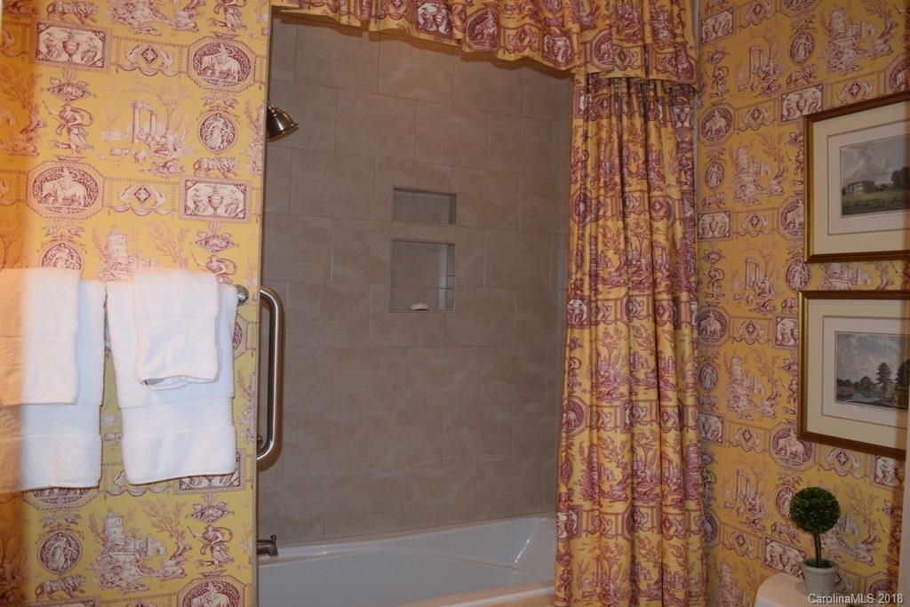 2823 Providence Road, Unit 251 Charlotte, NC 28211 - Photo 31 of 35 Gallery Image 31