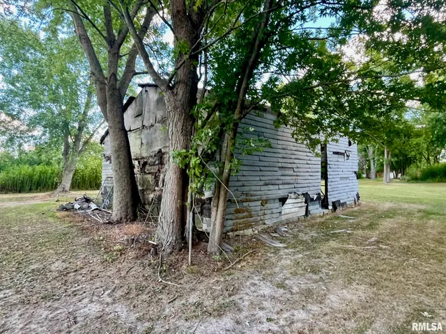 $30,000 | 1299 North 1600 East Road, Taylorville, IL 62568