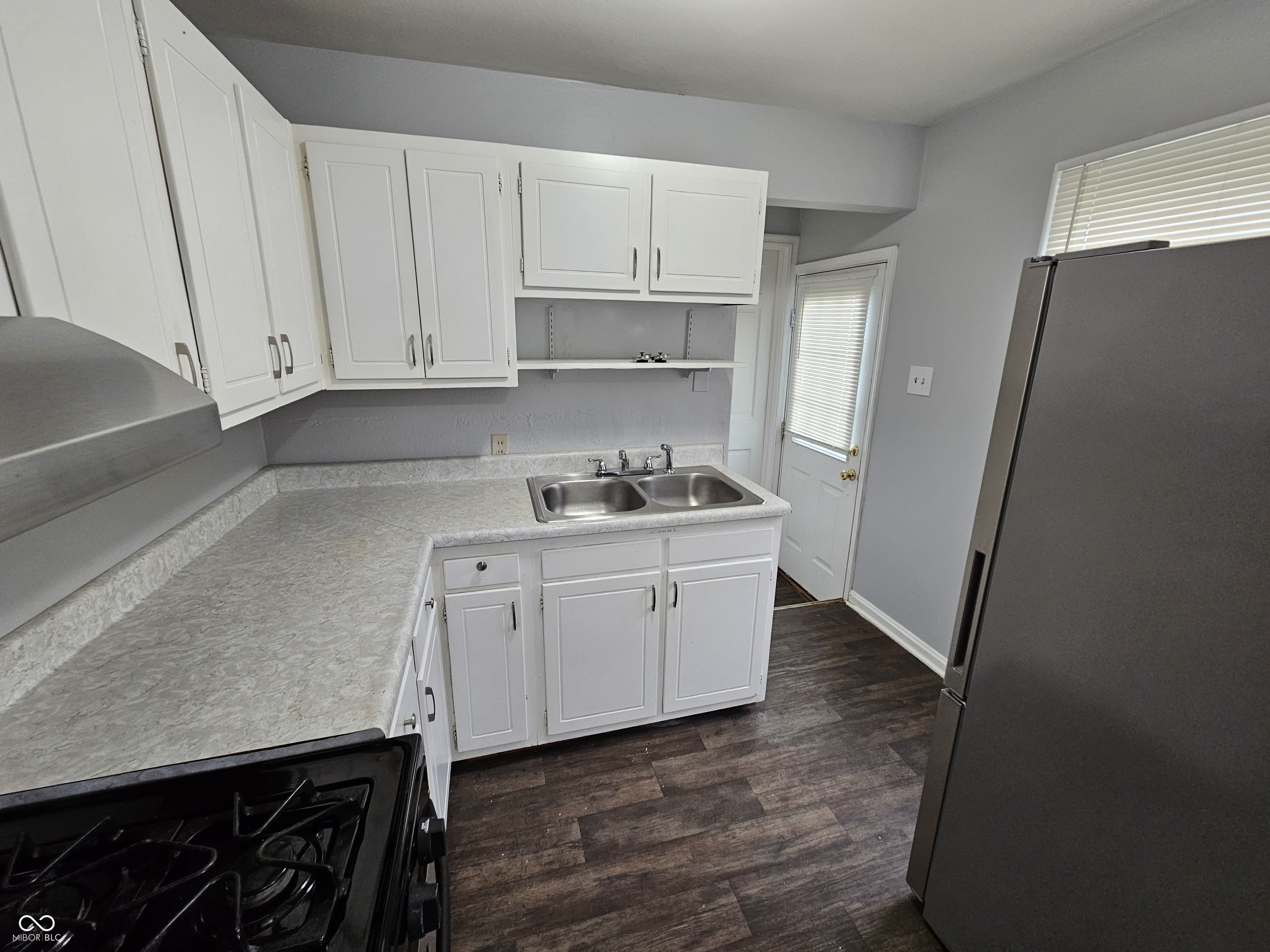 830 Berkley Road Indianapolis, IN 46208 - Photo 8 of 17