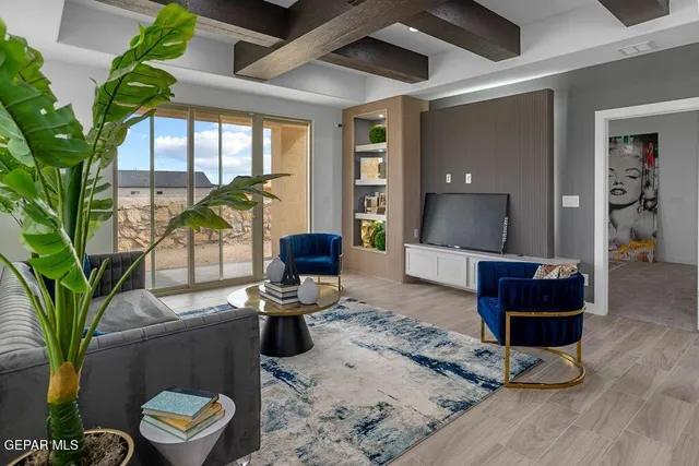 $385,000 | 1119 Bronze Hill Avenue, Sunland Park, NM 88008