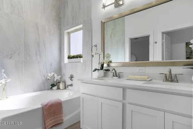 $385,000 | 1119 Bronze Hill Avenue, Sunland Park, NM 88008