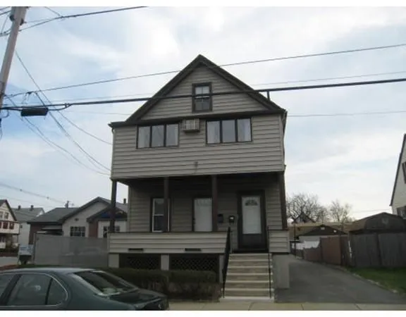 $2,400 | 384 Medford Street, Unit 1, Malden, MA 02148