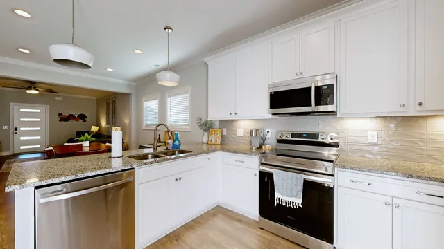 $325,000 | 1421 Rebecca Johns Drive, Murfreesboro, TN 37128