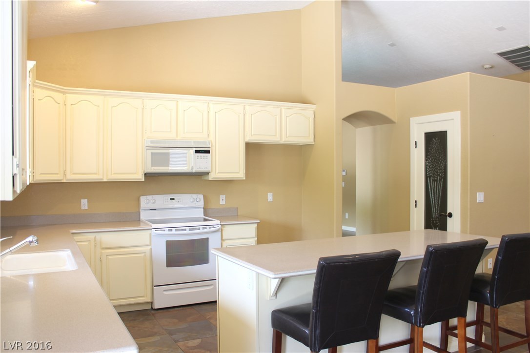 6045 North Riley Street Las Vegas, NV 89149 - Photo 13 of 35