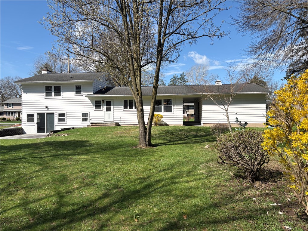 114 Norris Drive Waterloo, NY 13165 - Photo 5 of 36