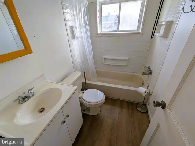 $179,900 | 1935 Stanhope Road, Dundalk, MD 21222