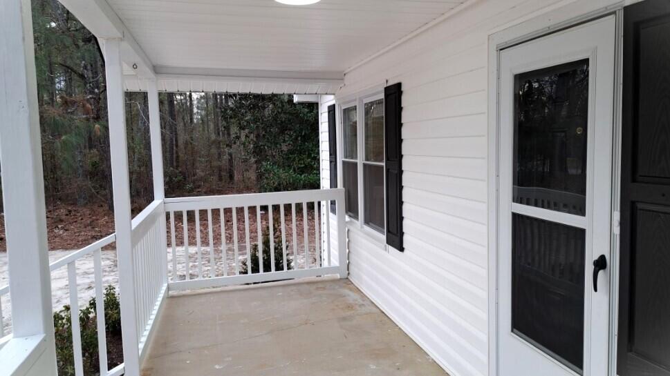 1845 St Matthews Road Swansea, SC 29160 - Photo 2 of 23