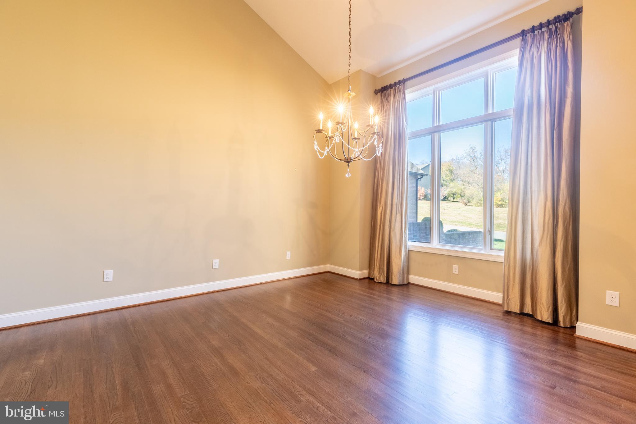 13 Downs Drive Wilmington, DE 19807 - Photo 5 of 43