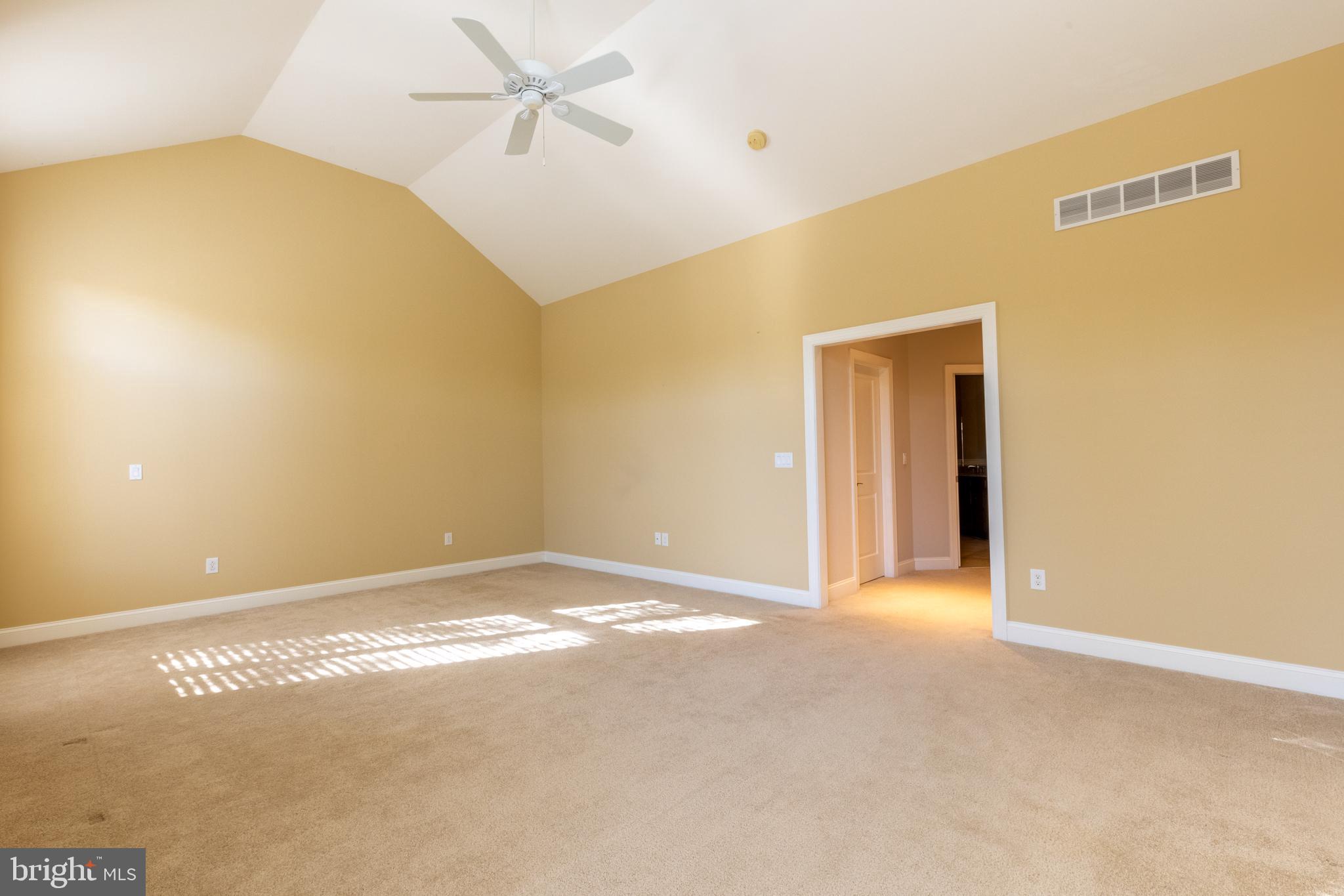 13 Downs Drive Wilmington, DE 19807 - Photo 7 of 43