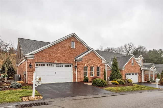 $625,000 | 709 Crosswinds Drive, Canonsburg, PA 15317