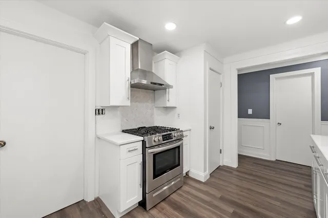 $298,000 | 1317 Waverly Place, Joliet, IL 60435