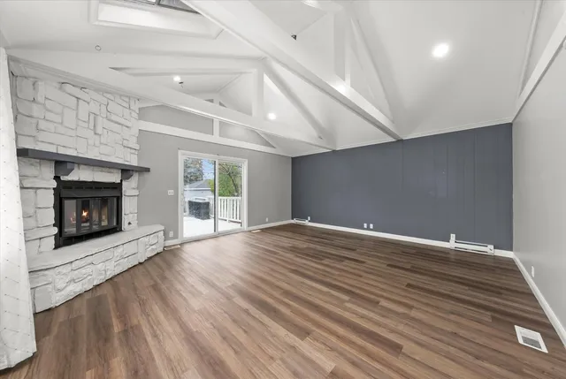 $298,000 | 1317 Waverly Place, Joliet, IL 60435