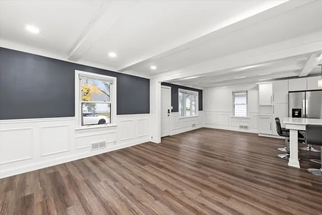 $298,000 | 1317 Waverly Place, Joliet, IL 60435