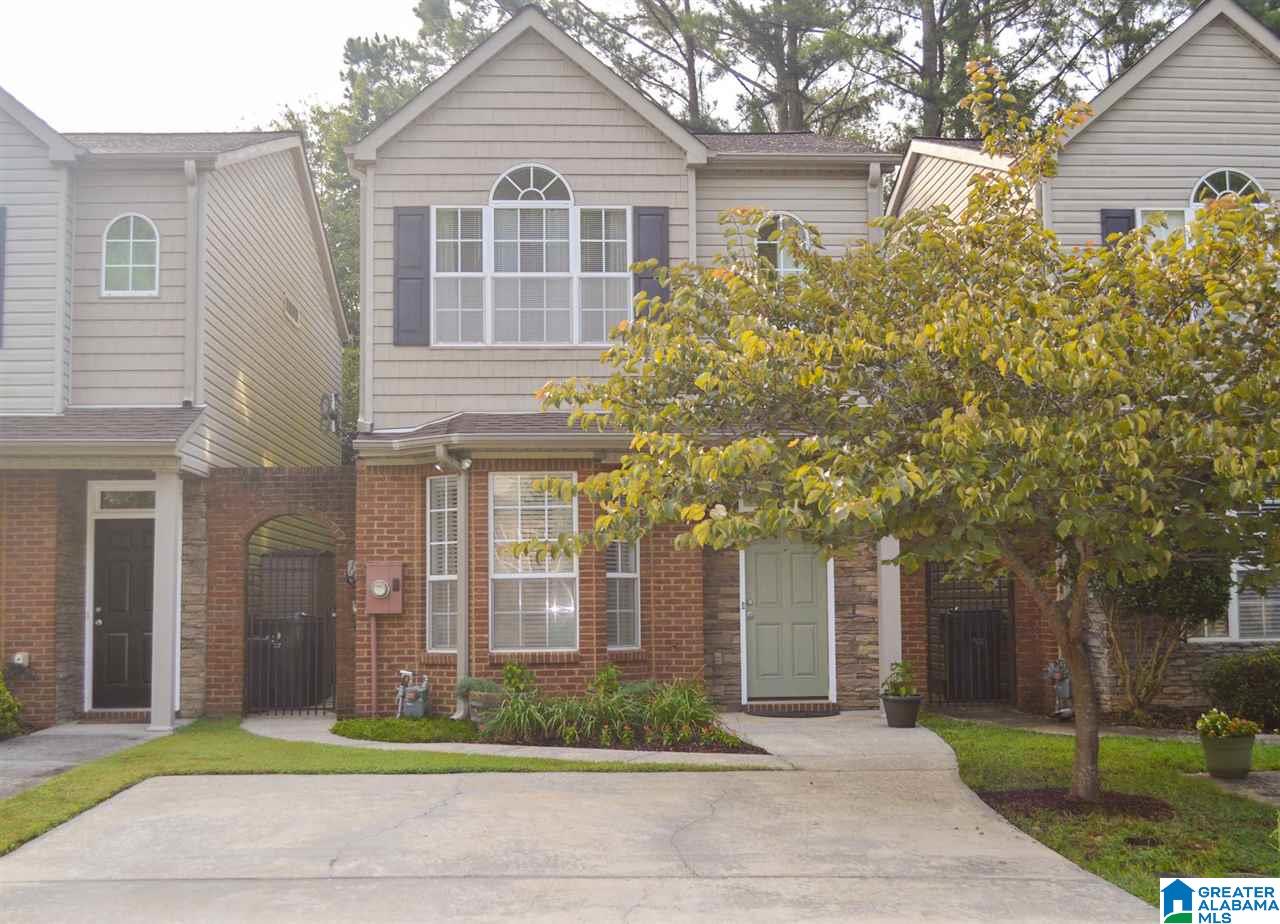 210 Calloway Lane Pelham, AL 35124 - Photo 2 of 42
