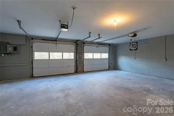 $600,000 | 104 Disosway Street, Black Mountain, NC 28711