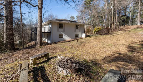 $600,000 | 104 Disosway Street, Black Mountain, NC 28711