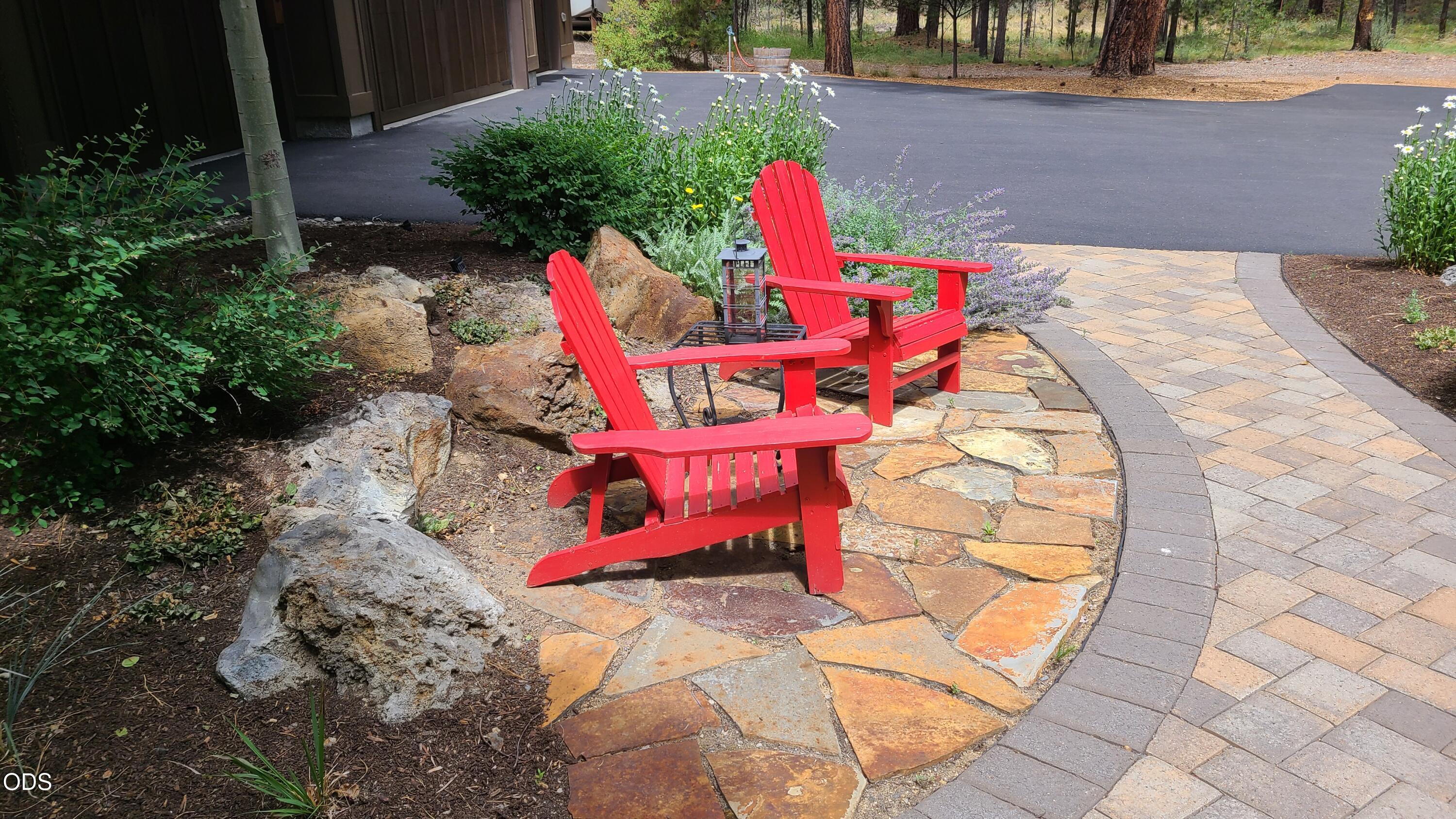 54937 Forest Lane Bend, OR 97707 - Photo 5 of 61