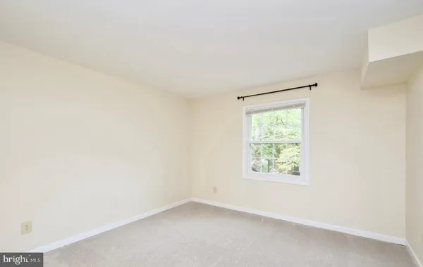 $1,750 | 5911 G Prince James Drive, Unit 27, Springfield, VA 22152