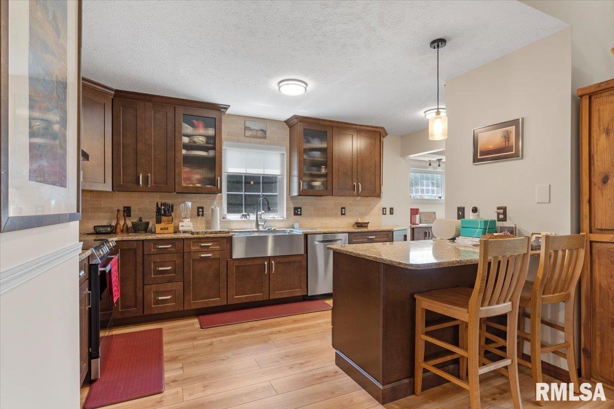 4124 Camomile Lane Springfield, IL 62711 - Photo 8 of 40