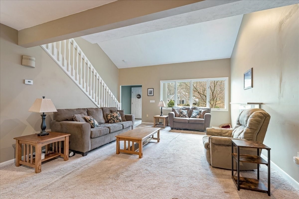 64 Newcombs Mill Road Kingston, MA 02364 - Photo 4 of 32 Gallery Image 4